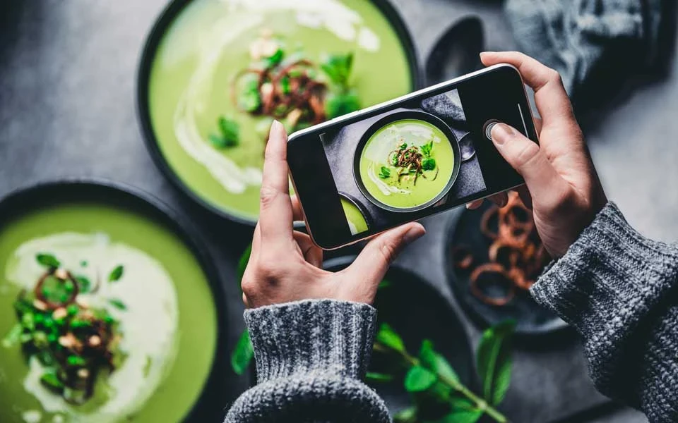 Facebook und Instagram für die Gastronomie