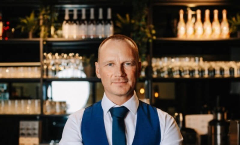 experten - Rasmus Stjernholm